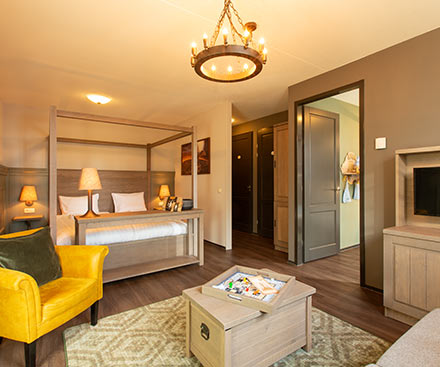 Centrally Located Family Room 4 Person